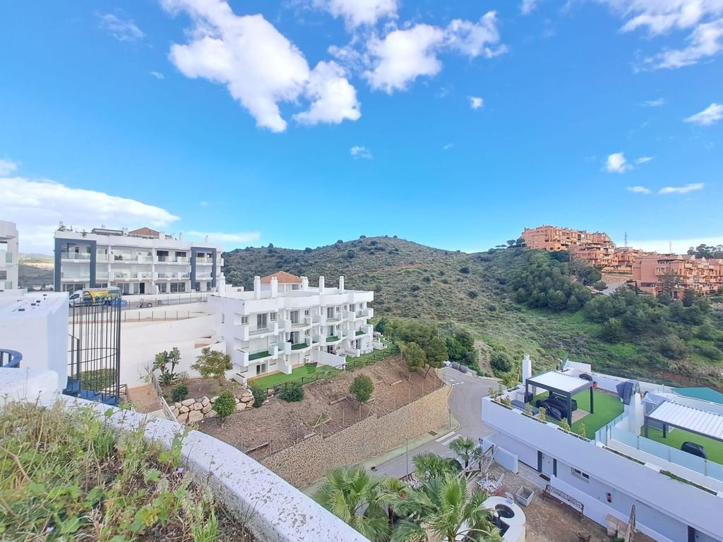 Luxury Apartment for sale in Rincón de La Victoria, 490 000 €, Photo 5
