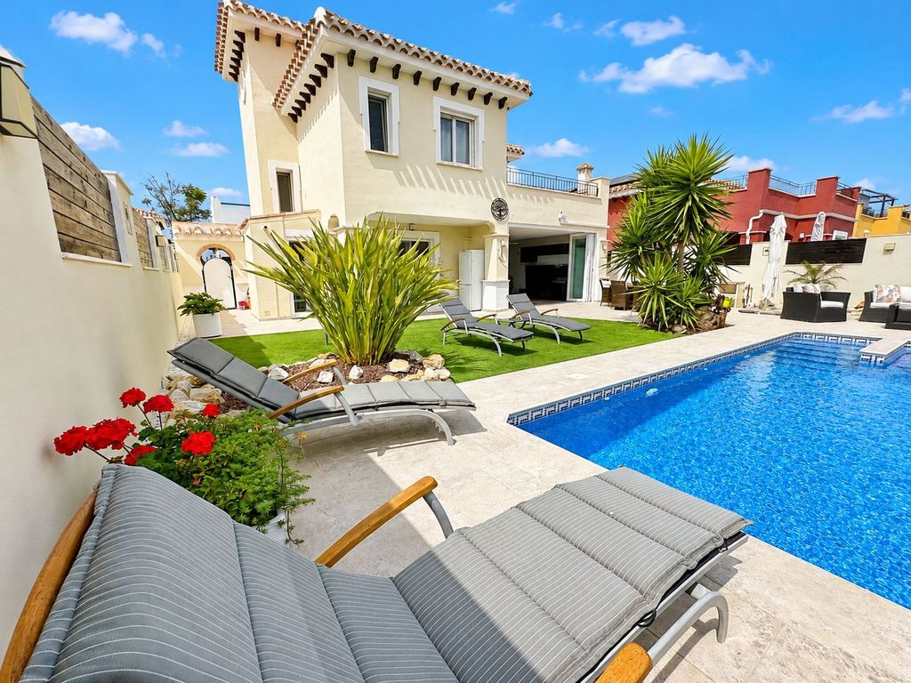 Maison de luxe à vendre à Torre-Pacheco, 575 000 €, Photo 1