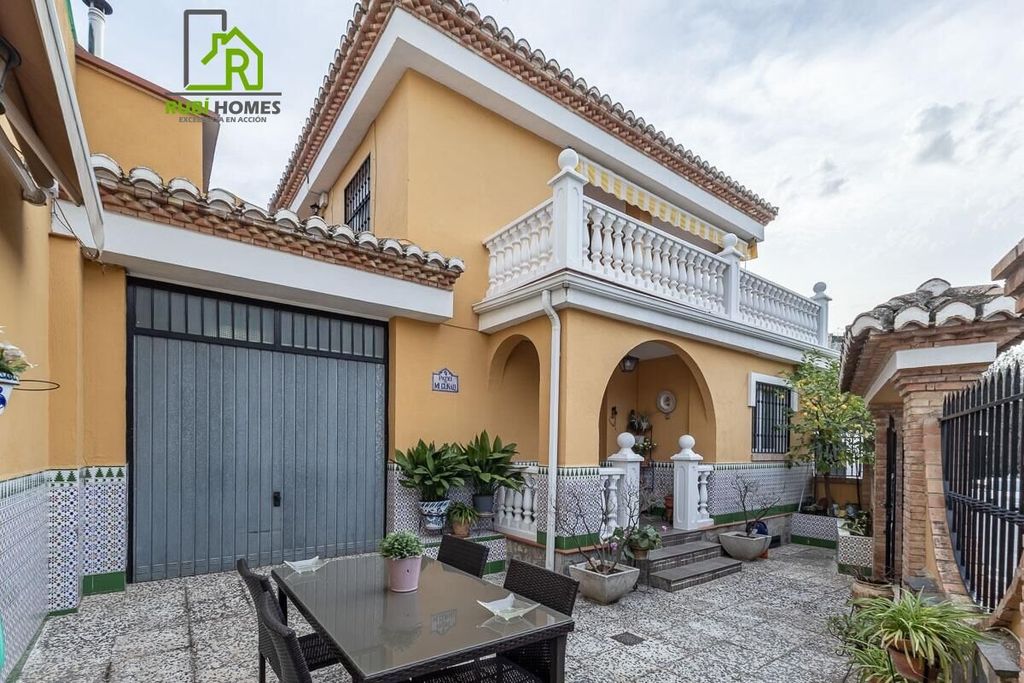 Maison de luxe à vendre à Granada, 580 000 €, Photo 1