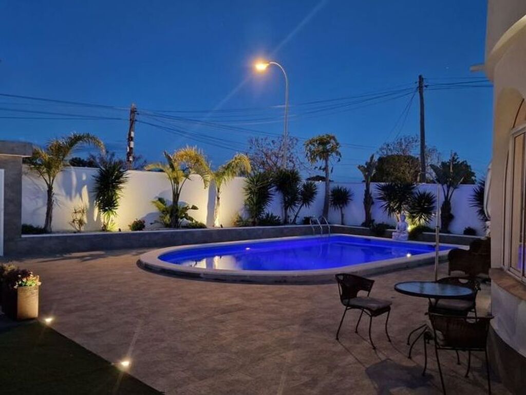 Maison de luxe à vendre à Torrevieja, 740 000 €, Photo 5
