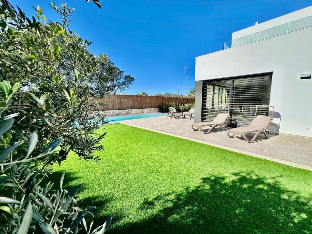 Maison de luxe à vendre à Orihuela, 1 030 000 €, Photo 1