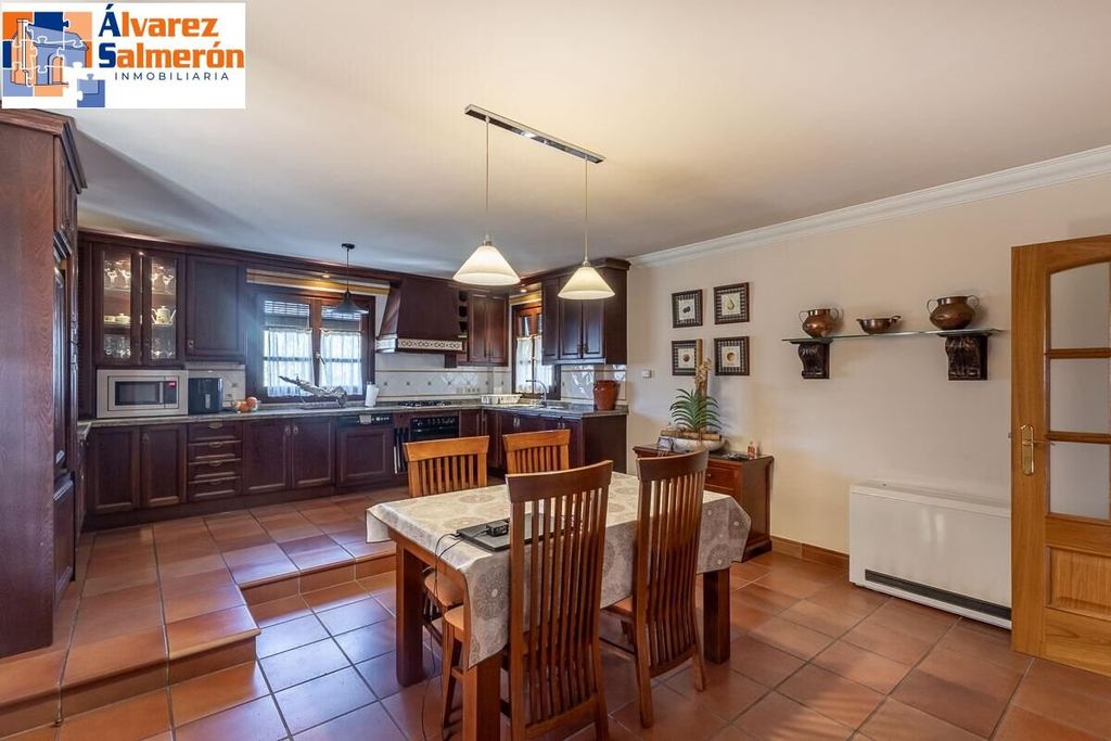 Maison de luxe à vendre à Ogíjares, 698 000 €, Photo 7