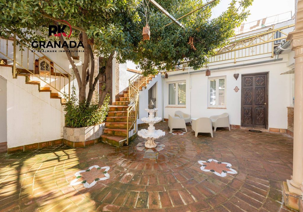 Maison de luxe à vendre à Granada, 540 000 €, Photo 1