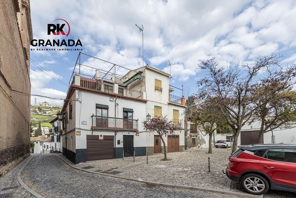 Maison de luxe à vendre à Granada, 415 000 €, Photo 1