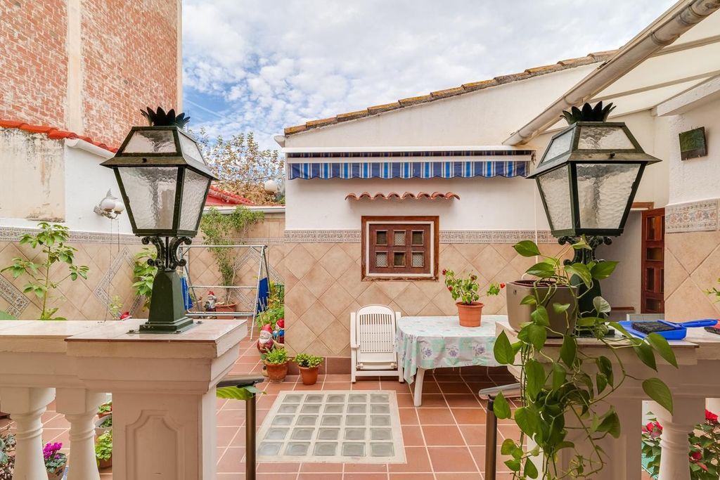 Maison de luxe à vendre à El Masnou, 890 000 €, Photo 1
