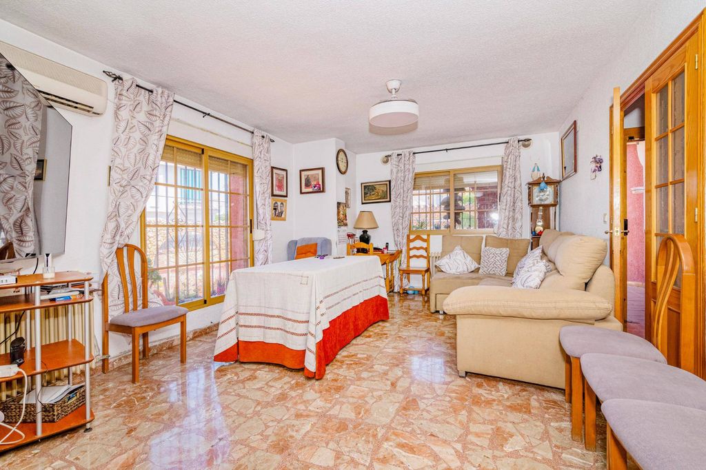 Maison de luxe à vendre à Ogíjares, 499 000 €, Photo 2