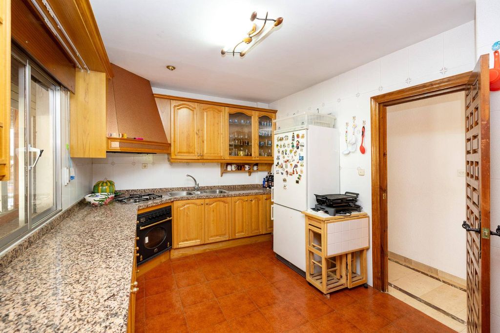 Maison de luxe à vendre à Ogíjares, 590 000 €, Photo 4