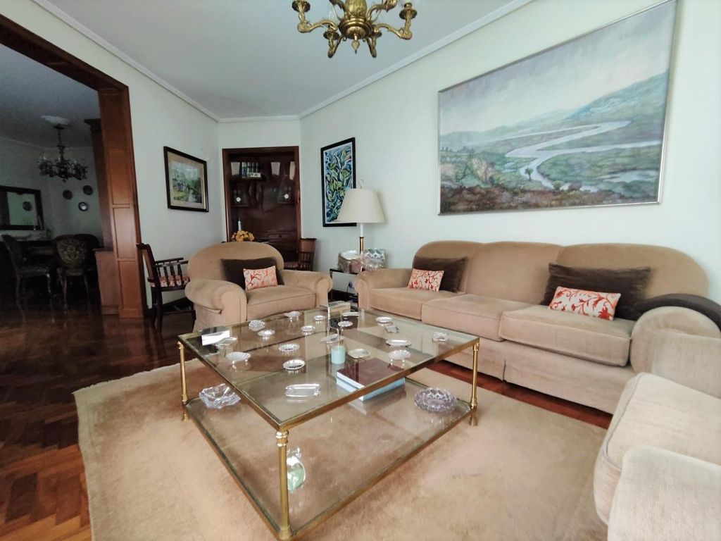 Maison de luxe à vendre à A Coruña, 950 000 €, Photo 4