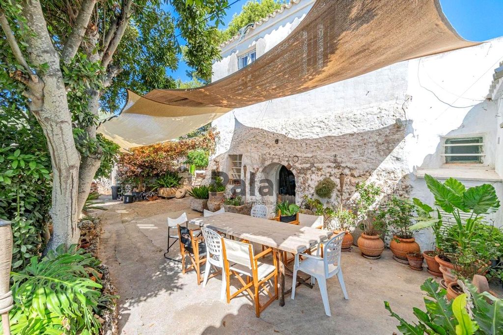 Luxury House for sale in Maó, 1 950 000 €, Photo 2