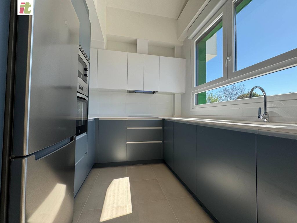 Maison de luxe à vendre à Sopela, 780 000 €, Photo 2