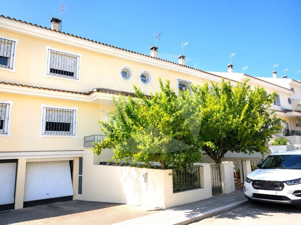 Maison de luxe à vendre à Badajoz, 430 000 €, Photo 2