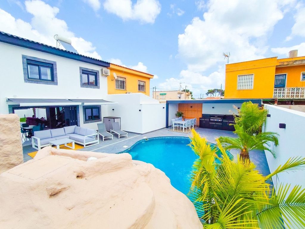 Maison de luxe à vendre à Los Urrutias, 475 000 €, Photo 2