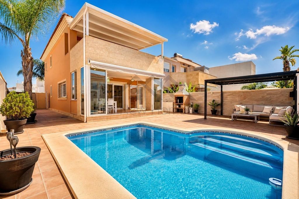 Luxury House for sale in La Pobla de Vallbona, 495 000 €, Photo 3