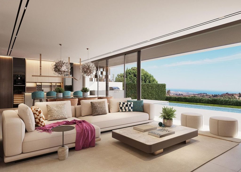 Luxury House for sale in Marbella, 1 250 000 €, Photo 3