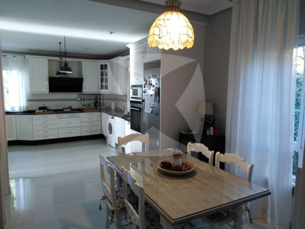 Maison de luxe à vendre à Badajoz, 455 000 €, Photo 3