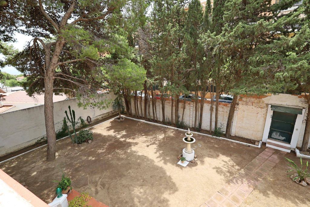 Luxury House for sale in Torremolinos, 850 000 €, Photo 5