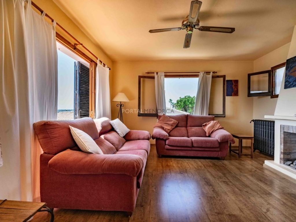 Luxury House for sale in Maó, 670 000 €, Photo 6
