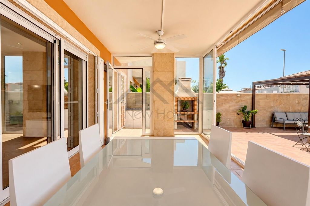 Luxury House for sale in La Pobla de Vallbona, 495 000 €, Photo 7