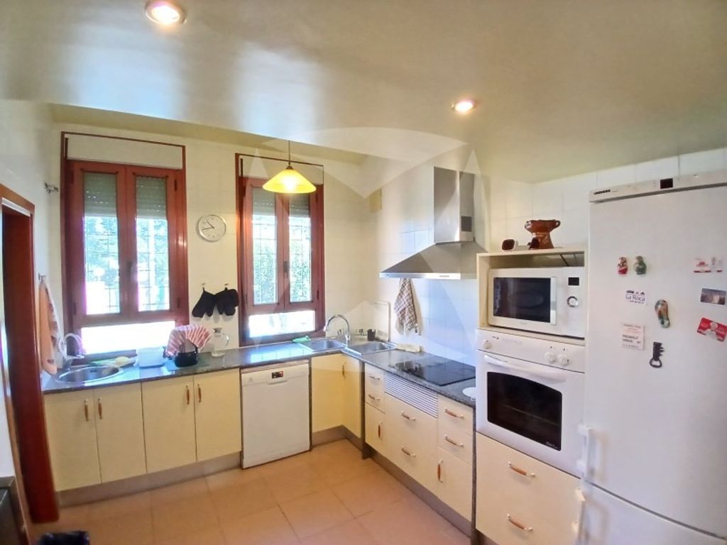 Maison de luxe à vendre à Badajoz, 648 000 €, Photo 7