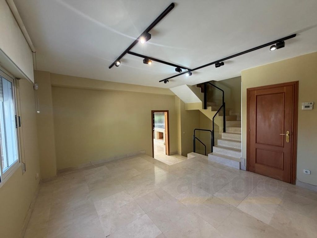 Maison de luxe à vendre à Majadahonda, 1 099 000 €, Photo 7
