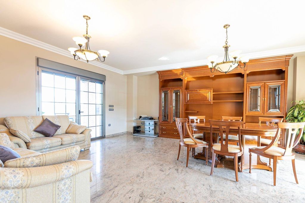 Luxury House for sale in Gandia, 699 000 €, Photo 2