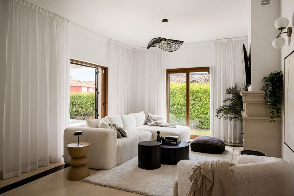 Luxury House for sale in Marbella, 2 495 000 €, Photo 3