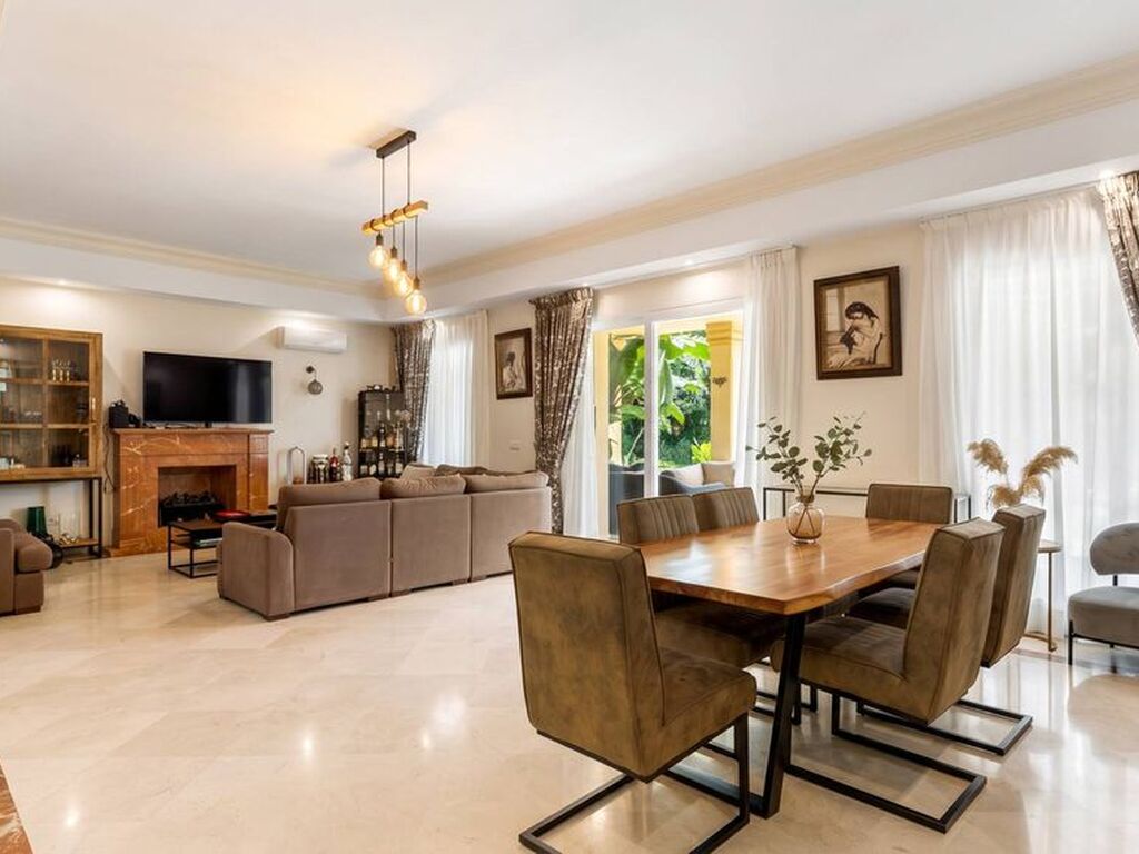 Luxury House for sale in Marbella, 2 950 000 €, Photo 4
