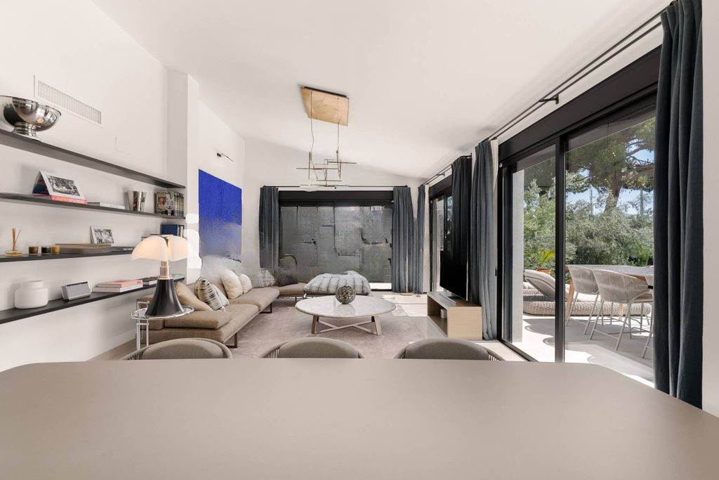 Luxury House for sale in Marbella, 2 850 000 €, Photo 5