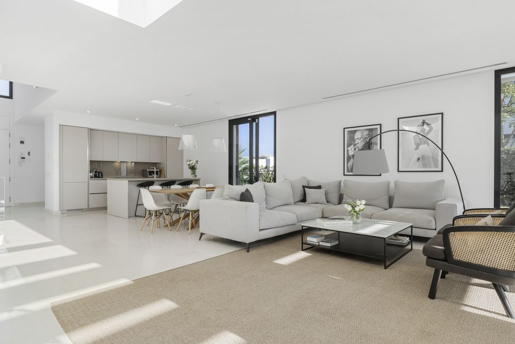 Luxury House for sale in Marbella Del Este, 1 495 000 €, Photo 5
