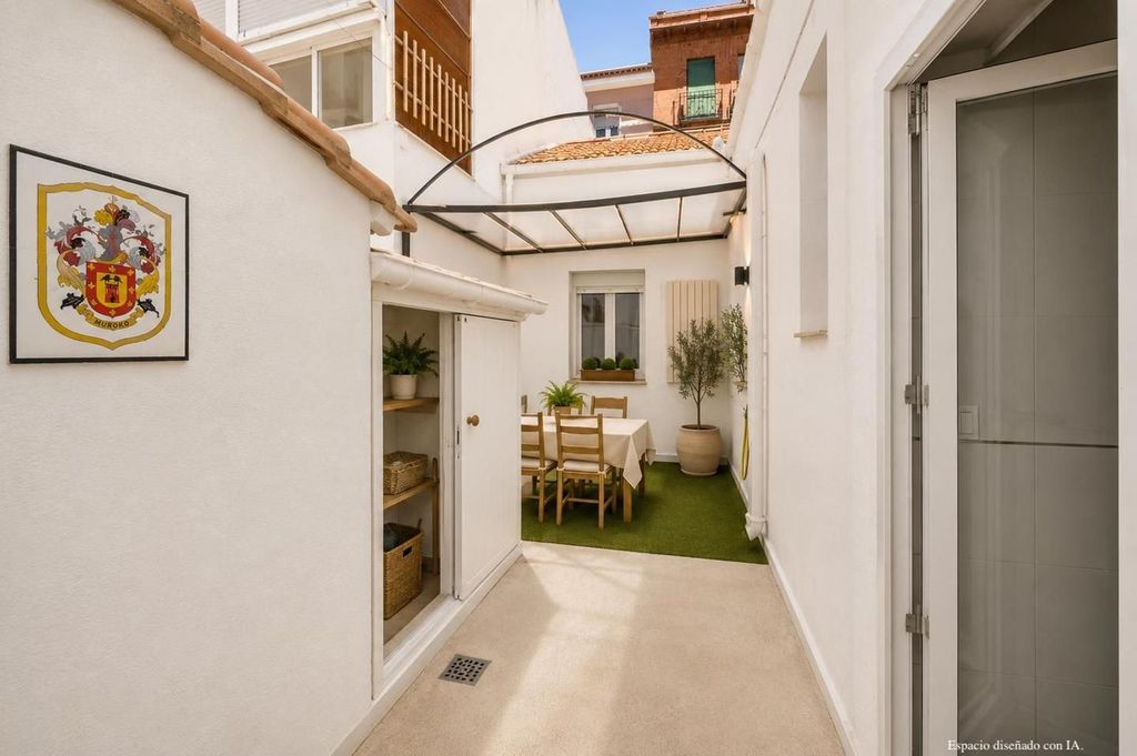 Maison de luxe à vendre à Madrid, 575 000 €, Photo 5