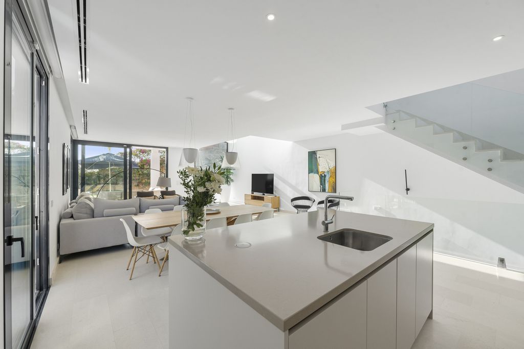 Luxury House for sale in Marbella Del Este, 1 495 000 €, Photo 6