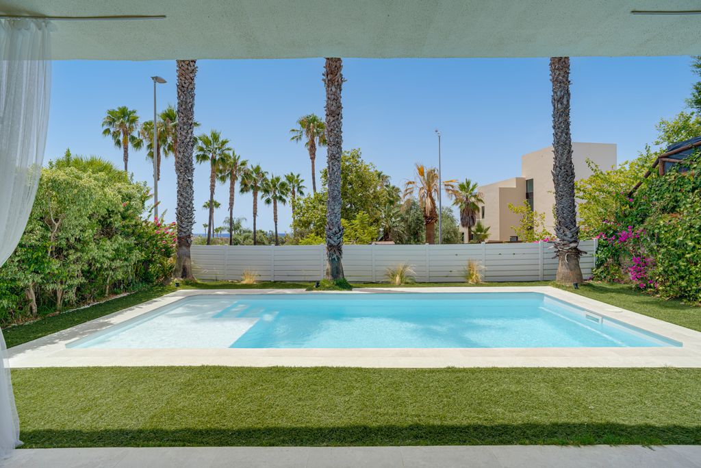 Maison de luxe à vendre à Marbella, 1 395 000 €, Photo 7