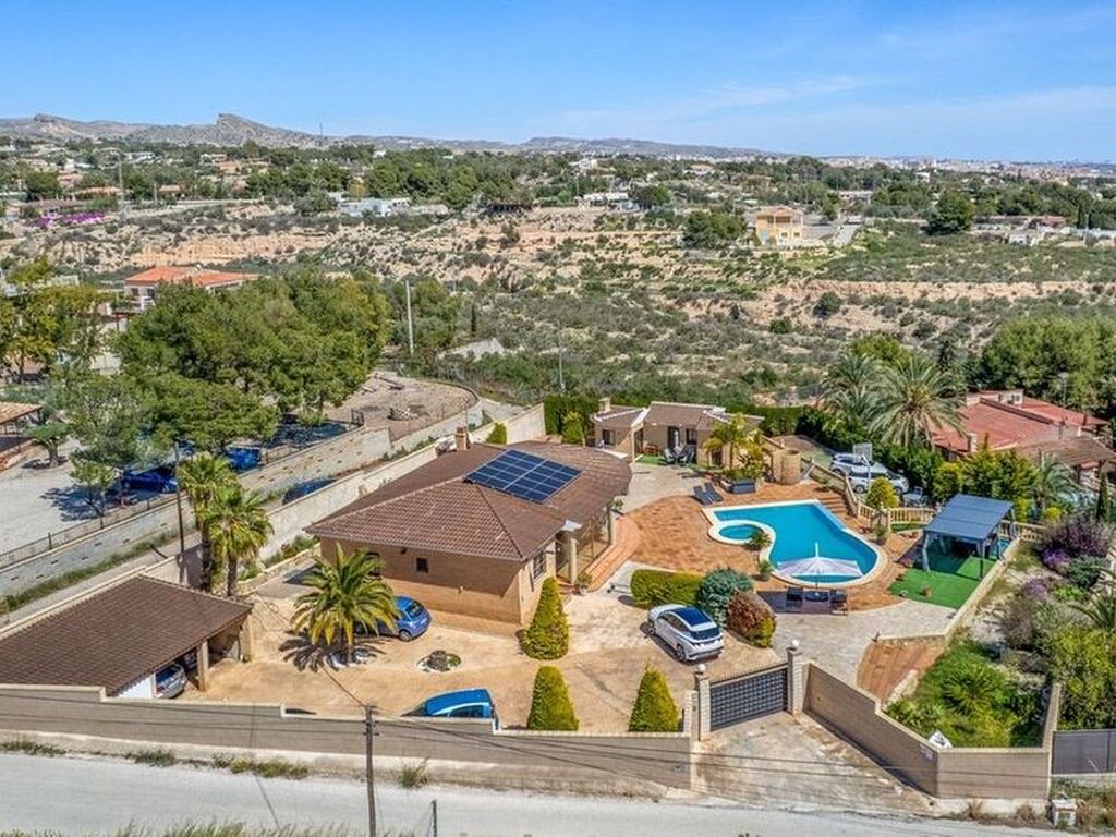 Maison de luxe à vendre à Crevillente, 599 000 €, Photo 2