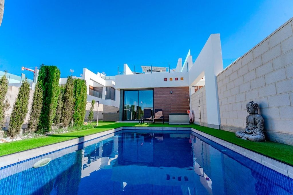 Luxury House for sale in Benijofar, 470 000 €, Photo 3