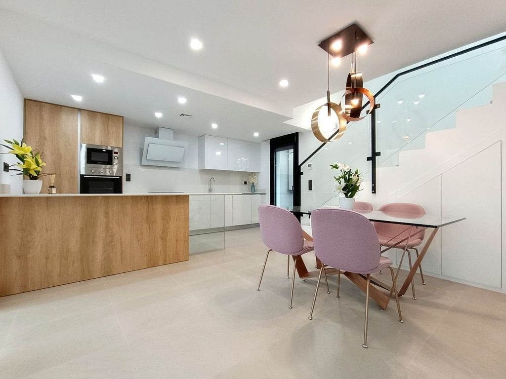 Luxury House for sale in Benijofar, 495 000 €, Photo 3