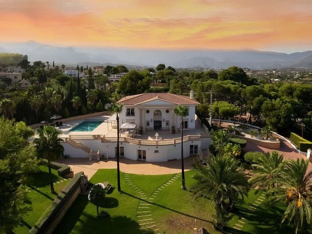 Luxury House for sale in Altea, 2 650 000 €, Photo 1