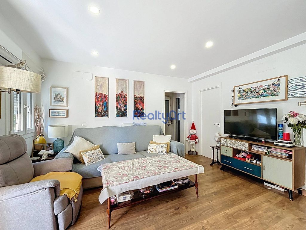 Appartement de luxe à vendre à Sevilla, 445 000 €, Photo 1