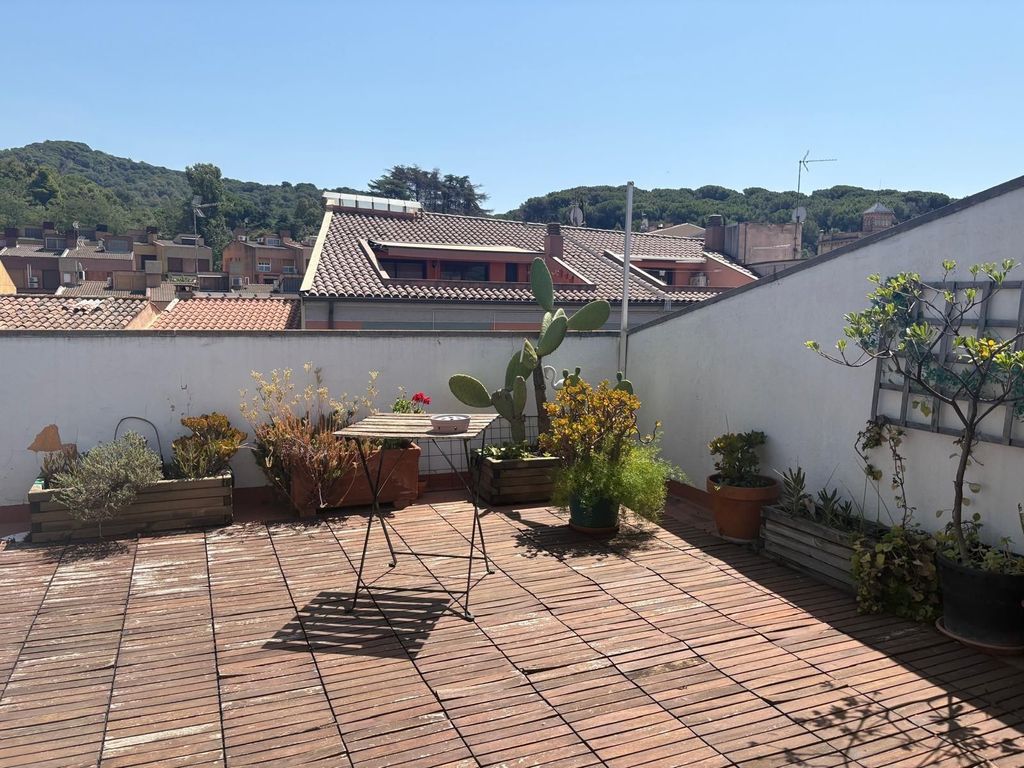 Luxury House for sale in La Garriga, 427 000 €, Photo 1