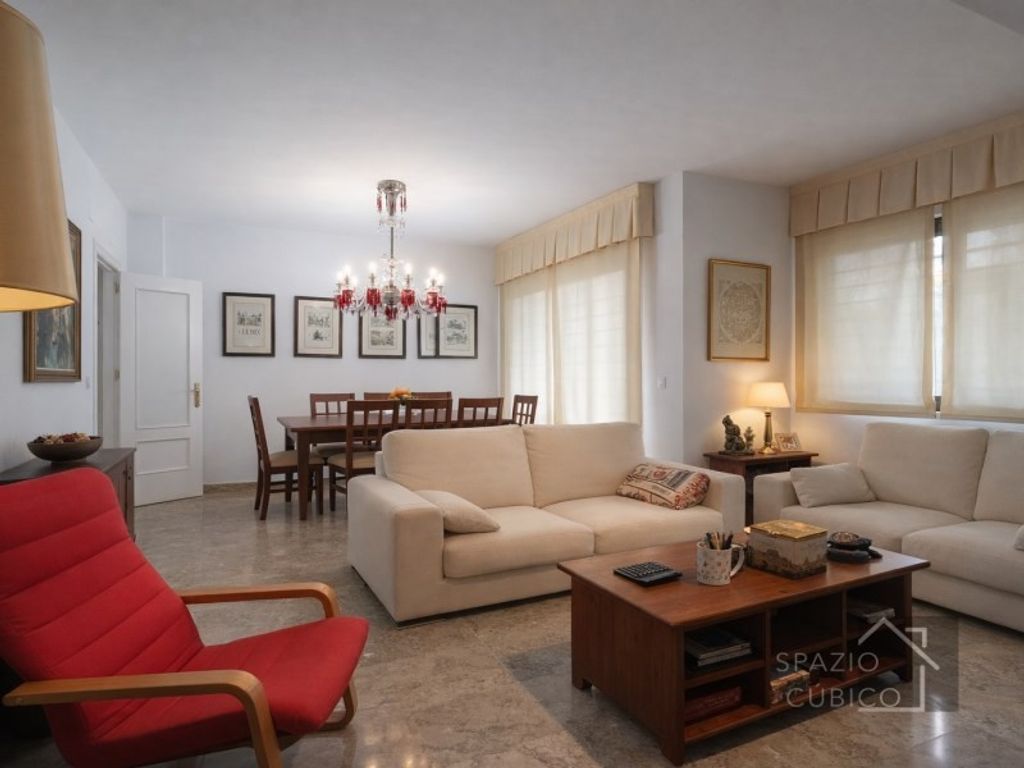 Luxury House for sale in Gelves, 450 000 €, Photo 4