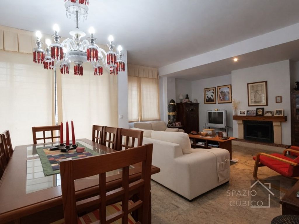 Luxury House for sale in Gelves, 450 000 €, Photo 6