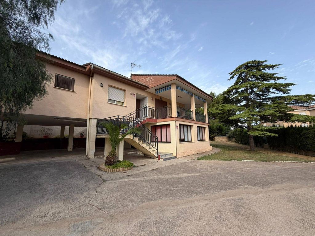 Maison de luxe à vendre à Torrent, 510 000 €, Photo 2