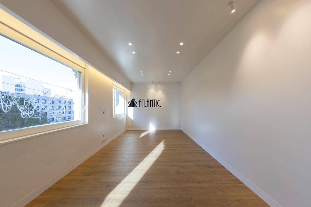 Appartement de luxe à vendre à Vigo, 580 000 €, Photo 2