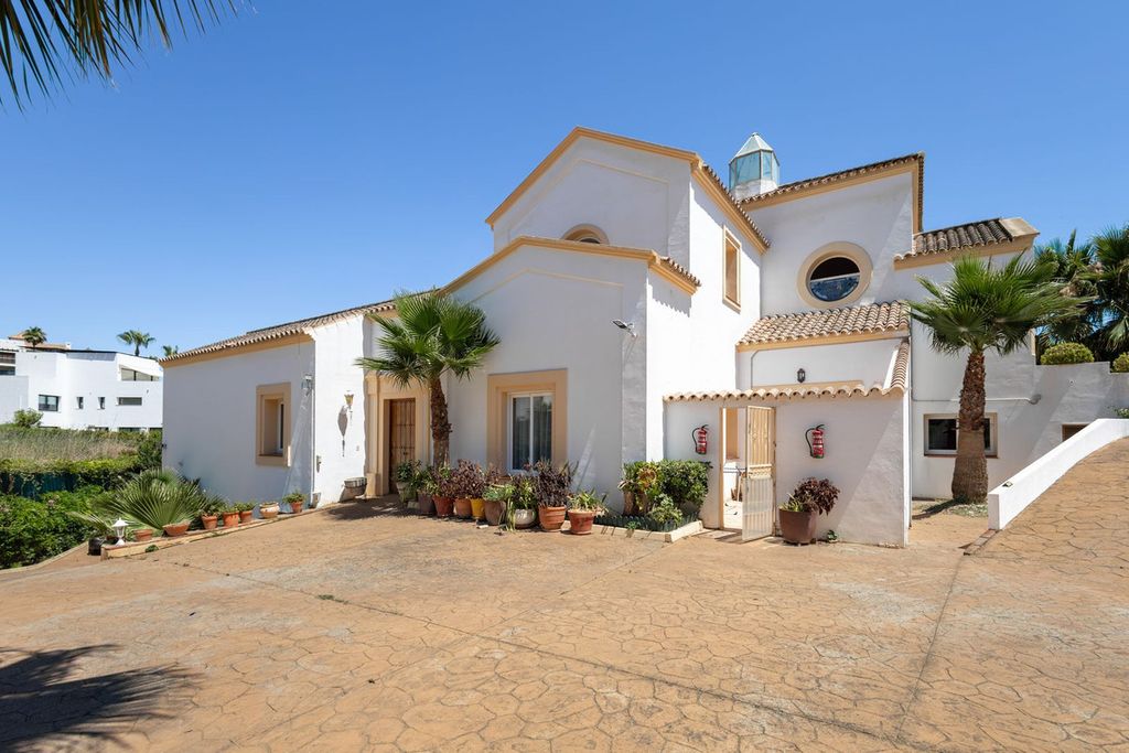 Maison de luxe à vendre à El Paraíso, 4 800 000 €, Photo 3