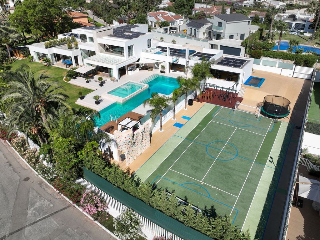 Maison de luxe à vendre à El Paraíso, 15 000 000 €, Photo 3