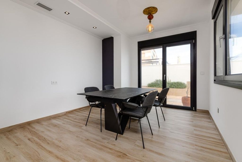 Maison de luxe à vendre à Torrevieja, 990 000 €, Photo 3