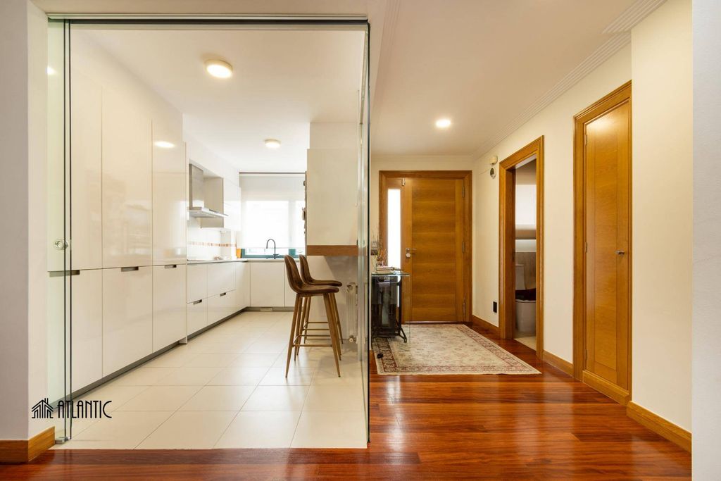 Maison de luxe à vendre à Vigo, 1 100 000 €, Photo 4