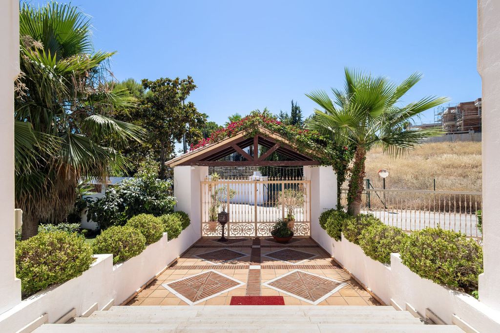 Maison de luxe à vendre à El Paraíso, 4 800 000 €, Photo 5