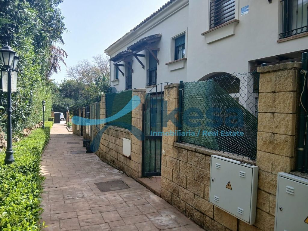 Luxury House for sale in Marbella, 700 000 €, Photo 6