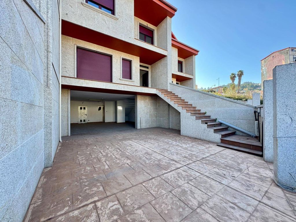 Maison de luxe à vendre à Vigo, 500 000 €, Photo 2