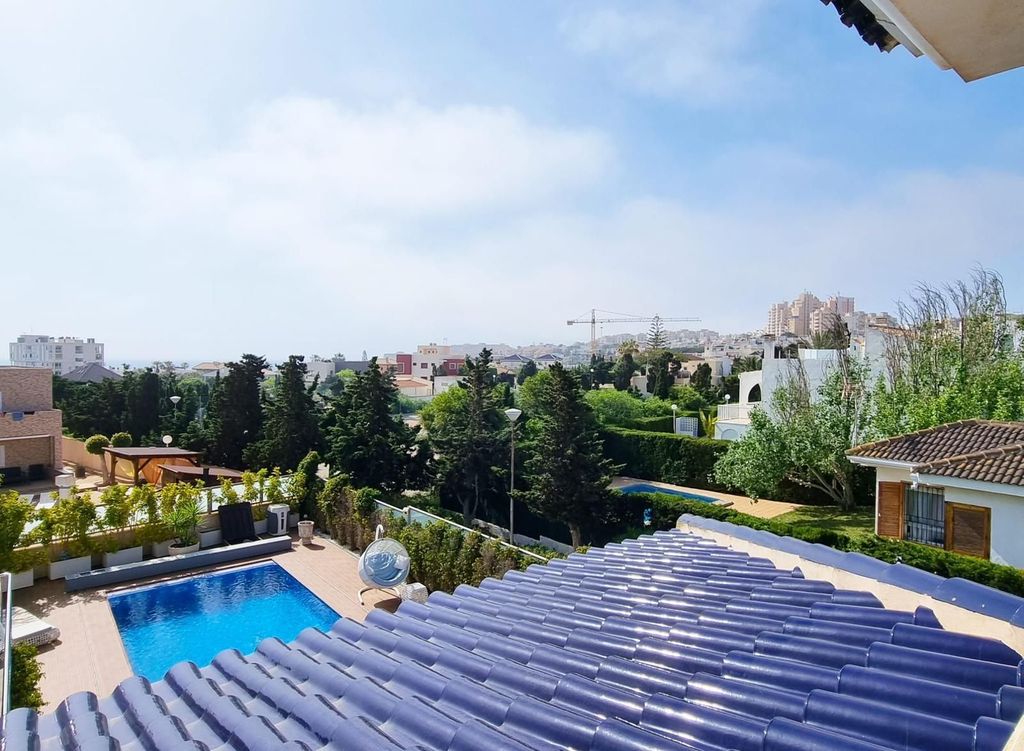 Maison de luxe à vendre à Torrevieja, 1 170 000 €, Photo 3